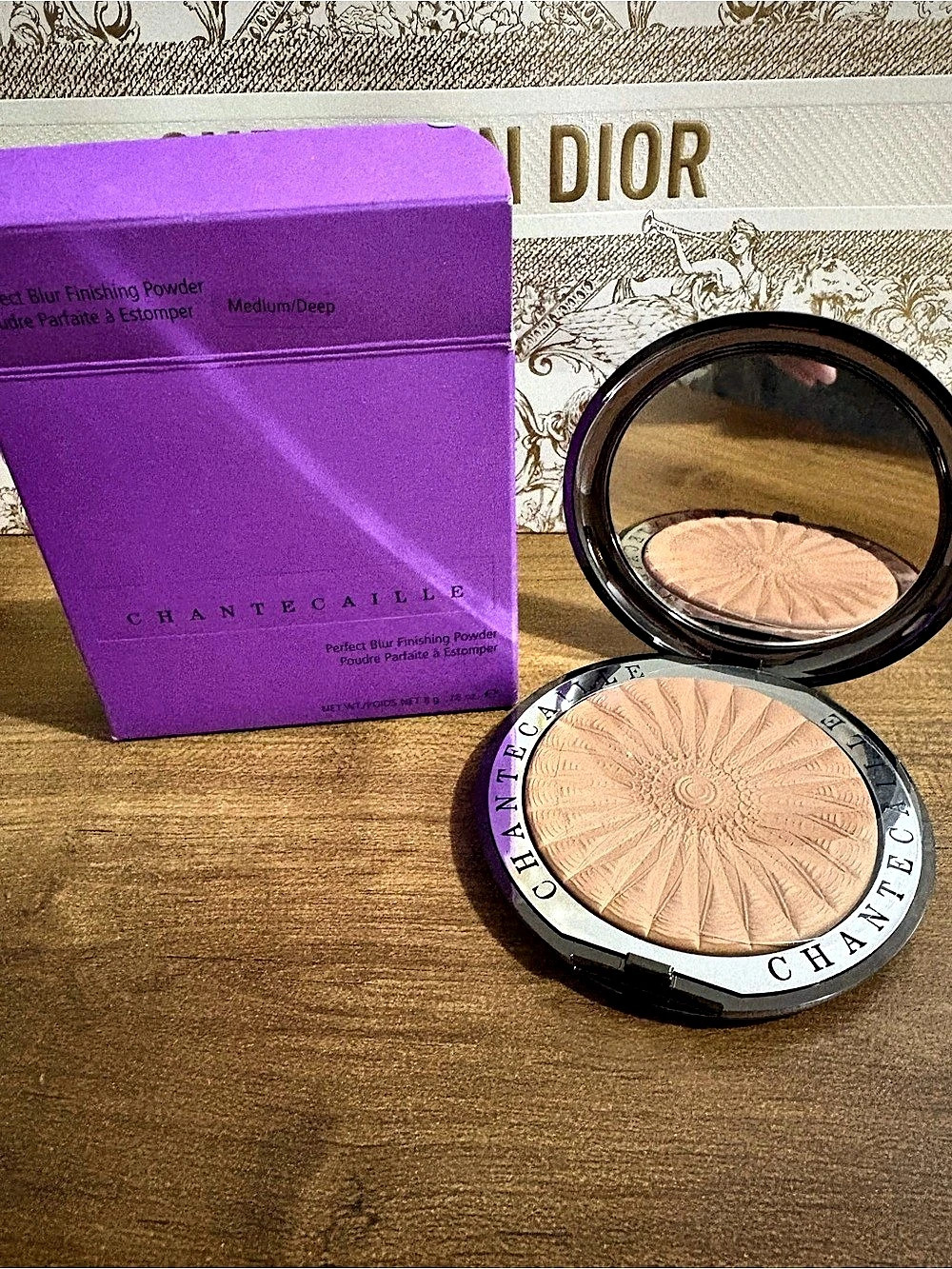 Chantecaille Perfect Blur Finishing Powder a Medium/Deep NIB MSRP $85